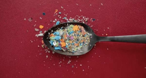 Mikroplastikler: Hayatımızdaki Görünmeyen Tehlike